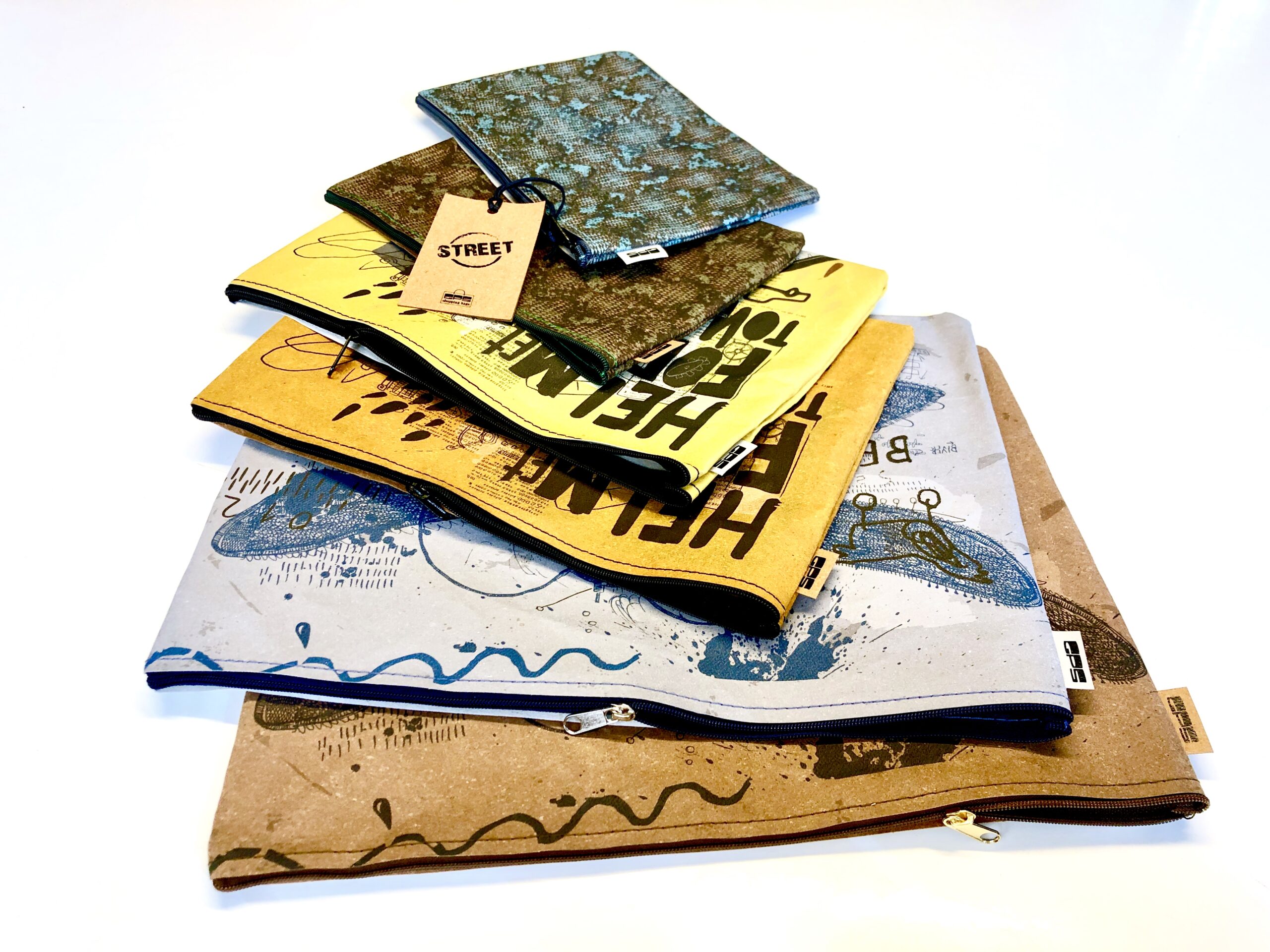 Pochette en cuir recyclé personnalisable